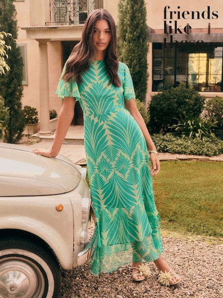 Friends Like These Green Geo Short Sleeve Chiffon Tiered Maxi Dress (F47882) | £59